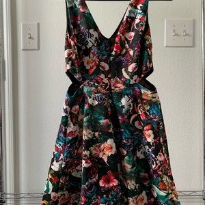 Bershka Floral Mini Dress with Side Cut Outs Size M Medium